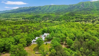 388 Hemlock Ridge Ln, Catawba, VA 24070