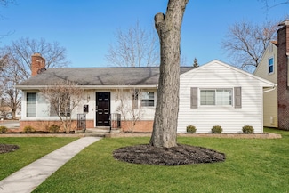 2888 Dover Rd, Columbus, OH 43209