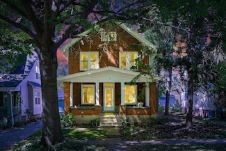 36 Brighton Rd, Columbus, OH 43202