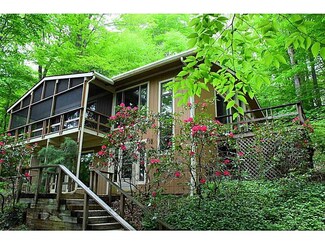 141 Imperial Rd, Somerset, PA 15501
