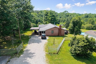 618 Cashdollar Rd, Sparta, TN 38583