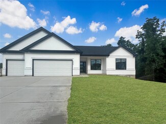80 Koch Cattle Dr Unit 80 STB, Washington, MO 63090