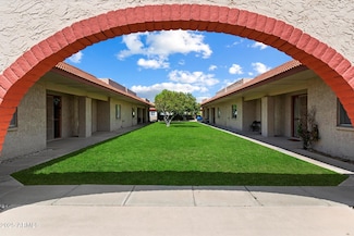 12800 N 113th Ave Unit 8, Youngtown, AZ 85363