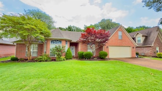 1082 Sugar Ln, Collierville, TN 38017