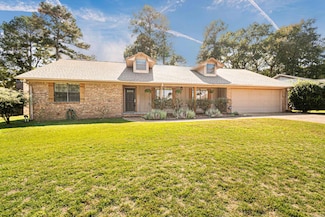 2109 Rosewood Dr, El Dorado, AR 71730