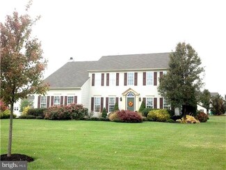 5 Kristen Ln, Mantua, NJ 08051