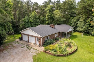 1155 Fawnlea Dr NE, Corydon, IN 47112
