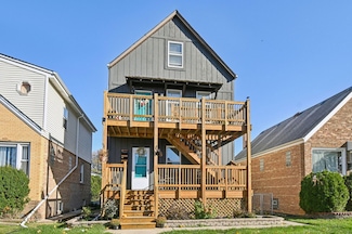 5017 N Meade Ave, Chicago, IL 60630