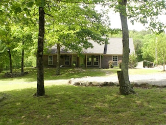 137 Gone Fishin Ln, Mena, AR 71953
