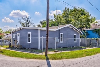 3802 Ranch St, Houston, TX 77026