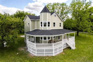 7202 Dave Carr Rd, Charlestown, IN 47111