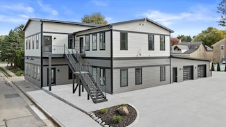 308 Oak St Unit 202, Slinger, WI 53086