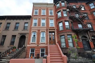 819 Union St, Brooklyn, NY 11215