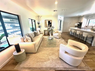 208 NE 16th Place, Fort Lauderdale, FL 33305