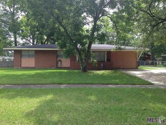 510 Bluebell St, Port Allen, LA 70767