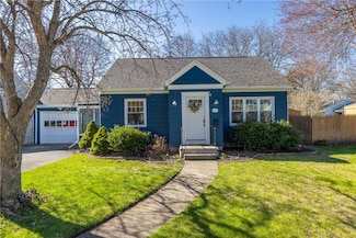 123 Ellington Rd, Rochester, NY 14616