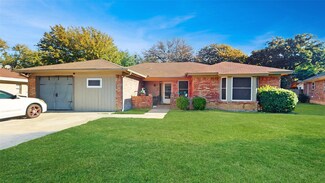 3707 Enamor Dr, Arlington, TX 76016