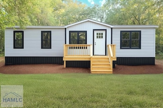 678 W 3rd St, Springfield, GA 31329