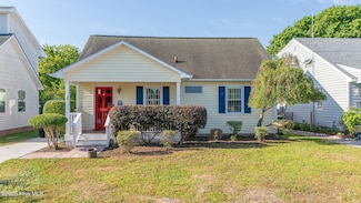 1524 Ann St, Beaufort, NC 28516