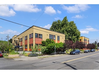 2525 N Killingsworth St, Portland, OR 97217