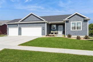 344 Candlestick Dr NE, Mount Vernon, IA 52314