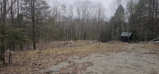 42 Dyer Rd, Lewiston, ME 04240