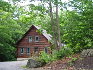 267 Bacon Rd, Henniker, NH 03242
