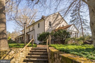 608 Baptist Church Rd, Spring City, PA 19475