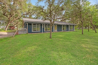 18792 Highway 35, Sweeny, TX 77480