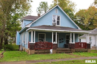 403 W Elm St, Carbondale, IL 62901