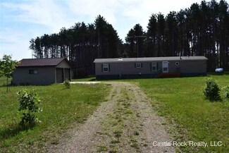 N9920 Pinecone Ct, Necedah, WI 54646