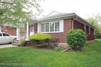 387 Tysens Ln, Staten Island, NY 10306