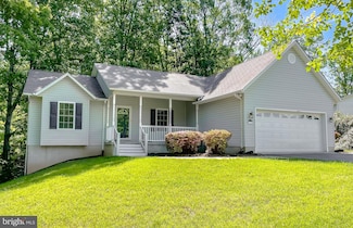 22684 Rue Woods Dr, Lexington Park, MD 20653