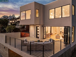 158 Lawson Rd, Kensington, CA 94707