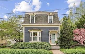 31 Mackworth St, Portland, ME 04103