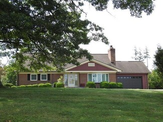 622 Breezy Ridge Rd, Woodlawn, VA 24381