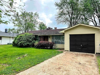 1513 Sherbrook Dr, New Haven, IN 46774