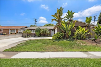 16882 Ross Ln, Huntington Beach, CA 92647