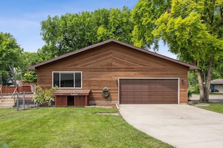 1301 5th Ave N, Moorhead, MN 56560