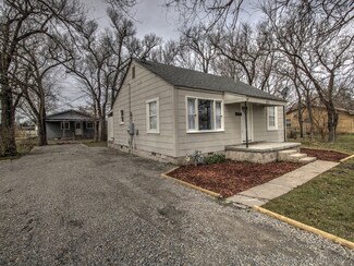 201 S Creek St, Dewey, OK 74029