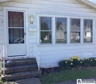 51 Leming St, Dunkirk, NY 14048