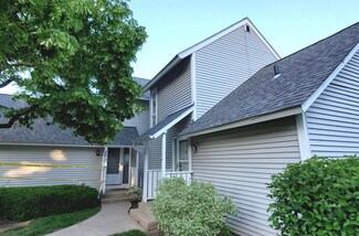 933 Taylor Dr Unit U370, Gurnee, IL 60031
