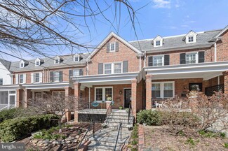 3743 W St NW, Washington, DC 20007