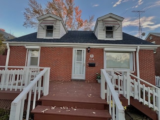 814 W Park Ave, Joliet, IL 60436