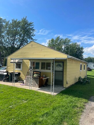 3407 Rodgers Ave, Fort Wayne, IN 46803