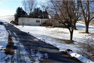 110 Bernville Rd, Robesonia, PA 19551