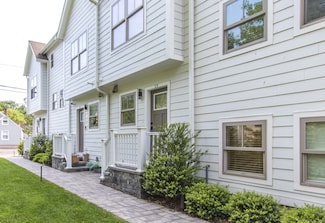 1 Howard Ave Unit 2, Norwalk, CT 06855