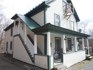 21 Hill St, Lancaster, NH 03584