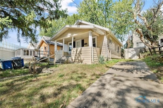1826 Bigelow St, Toledo, OH 43613