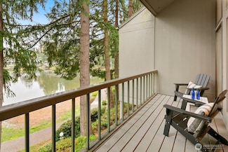 6234 138th Ave NE Unit 201, Redmond, WA 98052